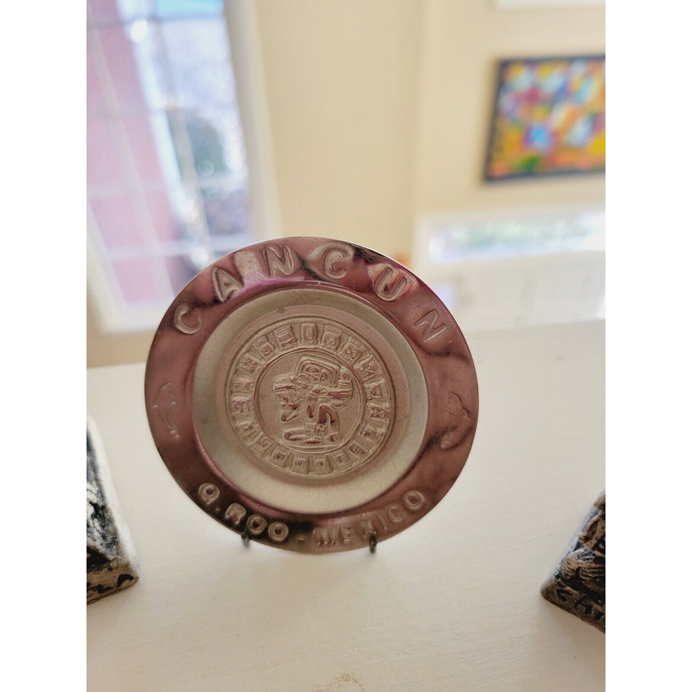 Bundle of Small Yucatan, Mexico Souvenirs - Picture 4 of 5